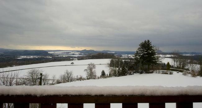 Panorama-Apartments Weinberghaus Mittelndorf Экстерьер фото