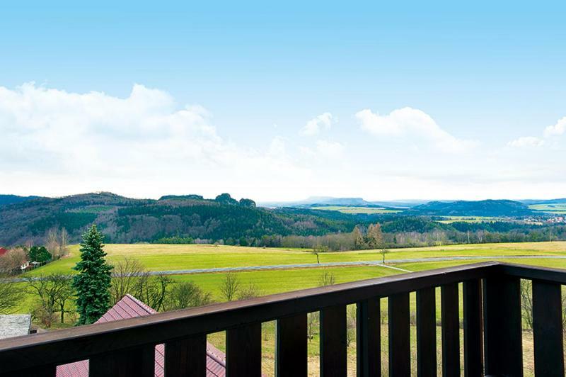 Panorama-Apartments Weinberghaus Mittelndorf Экстерьер фото